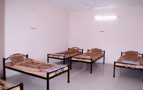 भक्तनिवास खोली